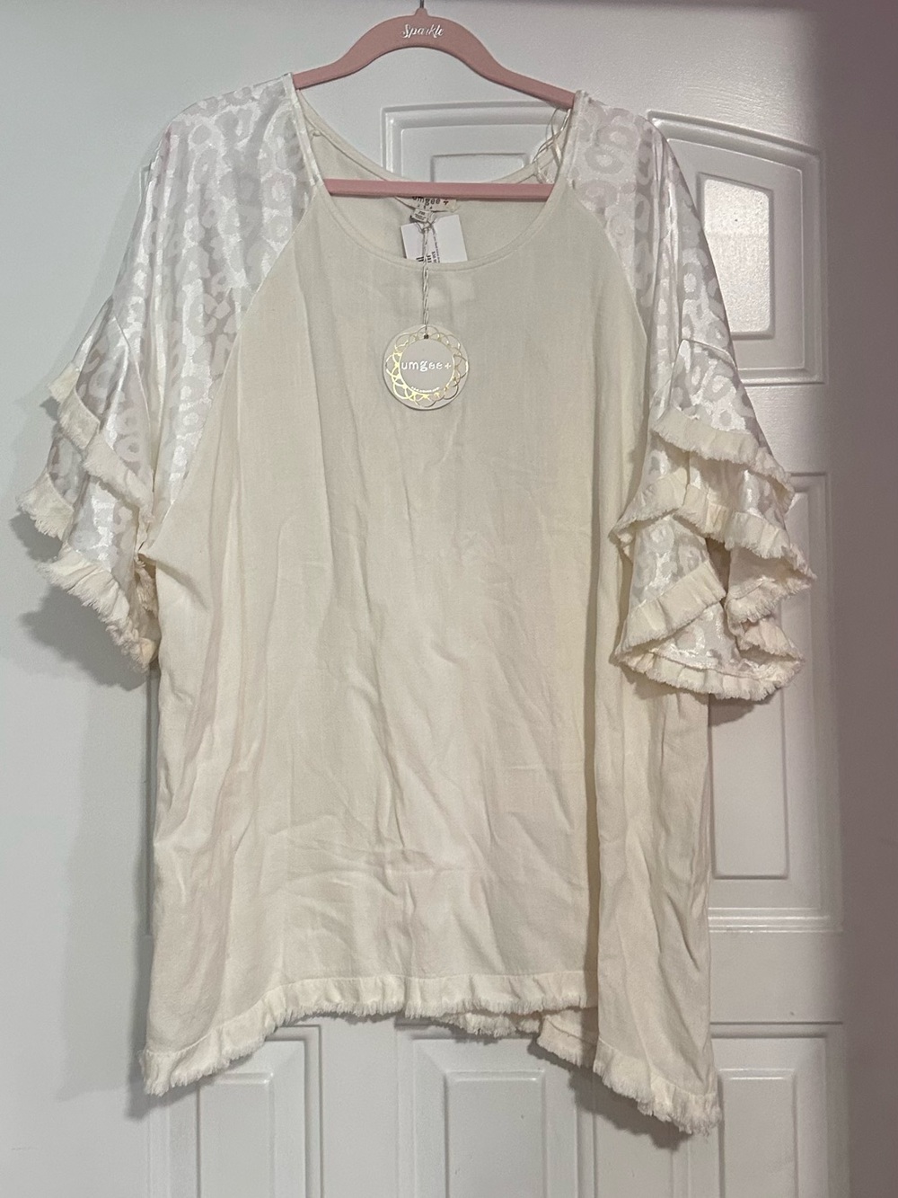 Umgee Cream Ruffle-Sleeve Tunic Top